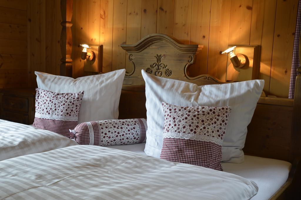 Landhaus Alpina Pension Mittersill Kamer foto