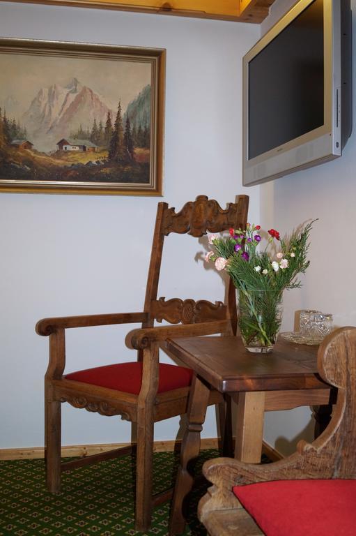 Landhaus Alpina Pension Mittersill Kamer foto